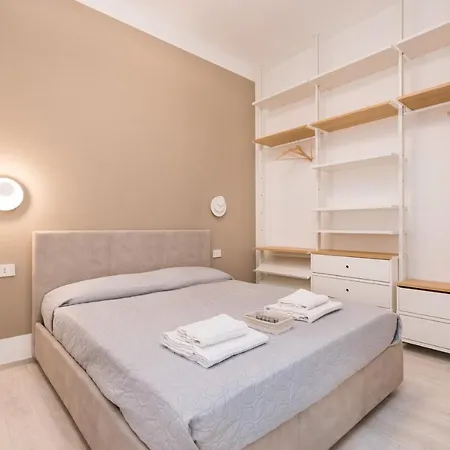 Magnoliaapartments - 18a Visconti Duomo شقة ميلان